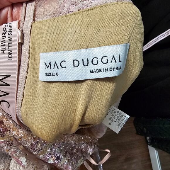 Mac Duggal 67481 Pink Floral Embellished Sleeveless Plunge Neck Gown Size 6 - Picture 9 of 10